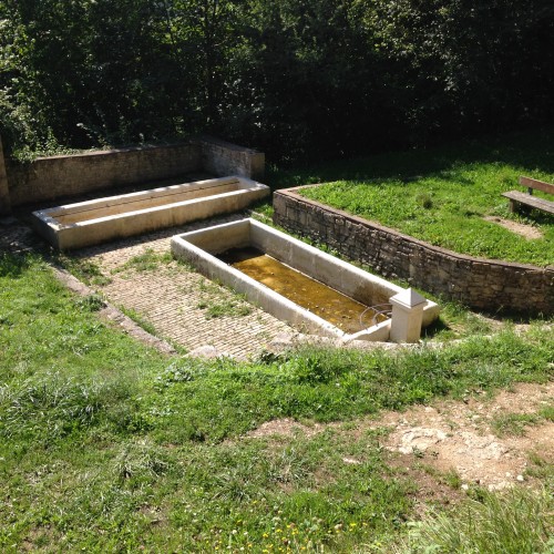 FONTAINE AUX SERPENTS